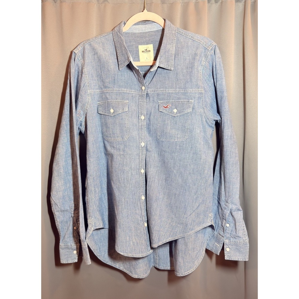 Hollister Classic 'Must Have' Chambray Long Sleeve Button Up Shirt Women's Sz L